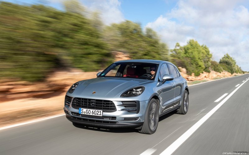 Porsche Macan Silver