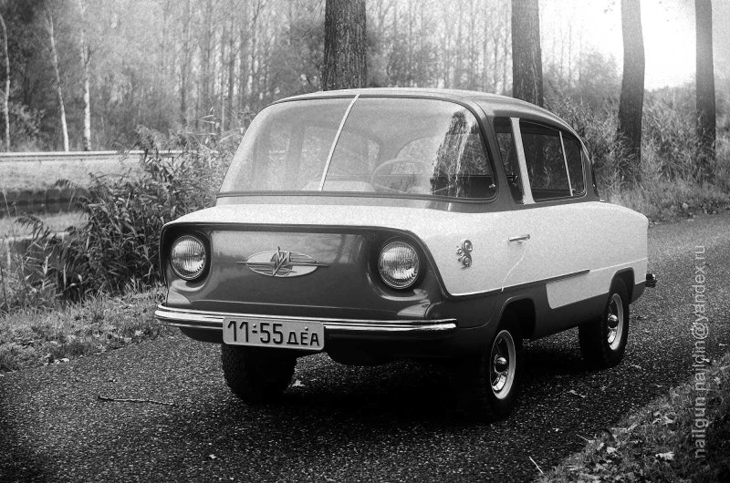 Микролитражный автомобиль «мишка»