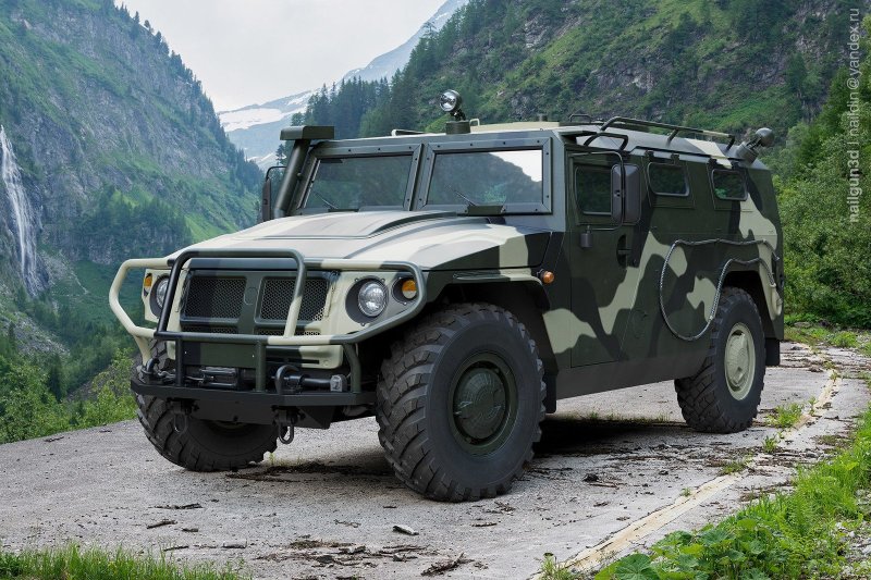 Внедорожник «тигр» (ГАЗ-2330)