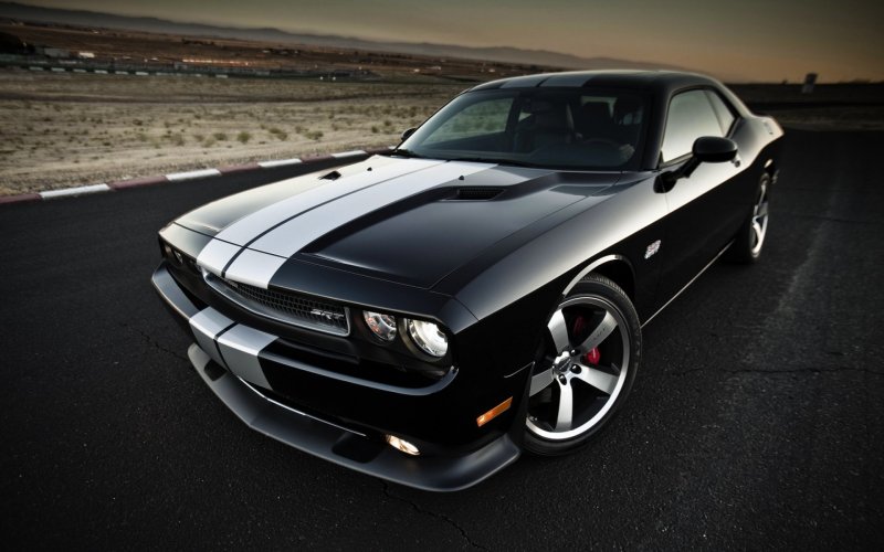 Dodge Challenger 2011 чёрный