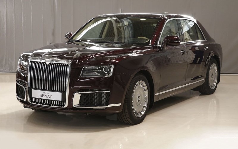 Аурусъ Сенатъ кибриолетъ