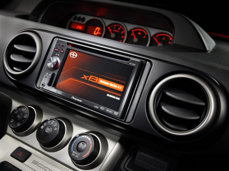 Pioneer car Audio