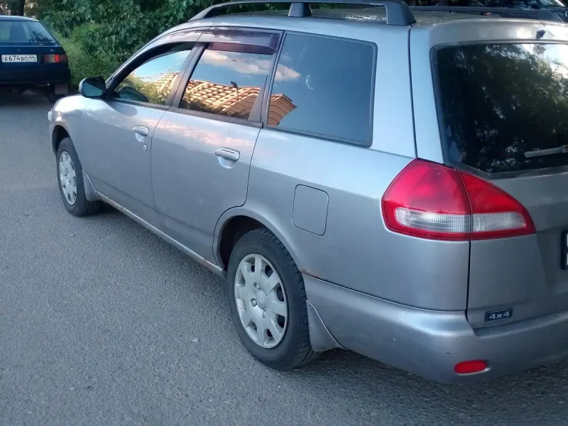 Nissan Wingroad y12