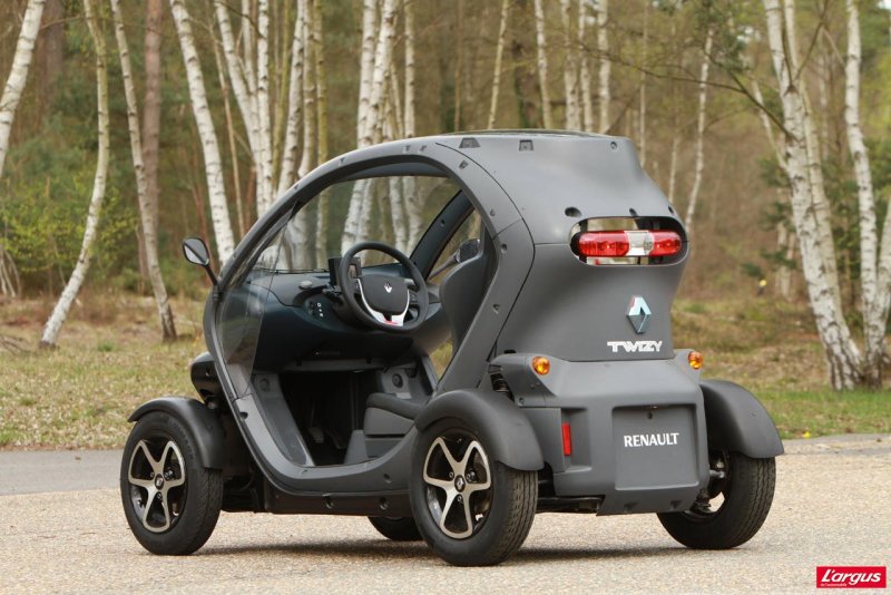 Электромобиль Renault Twizy