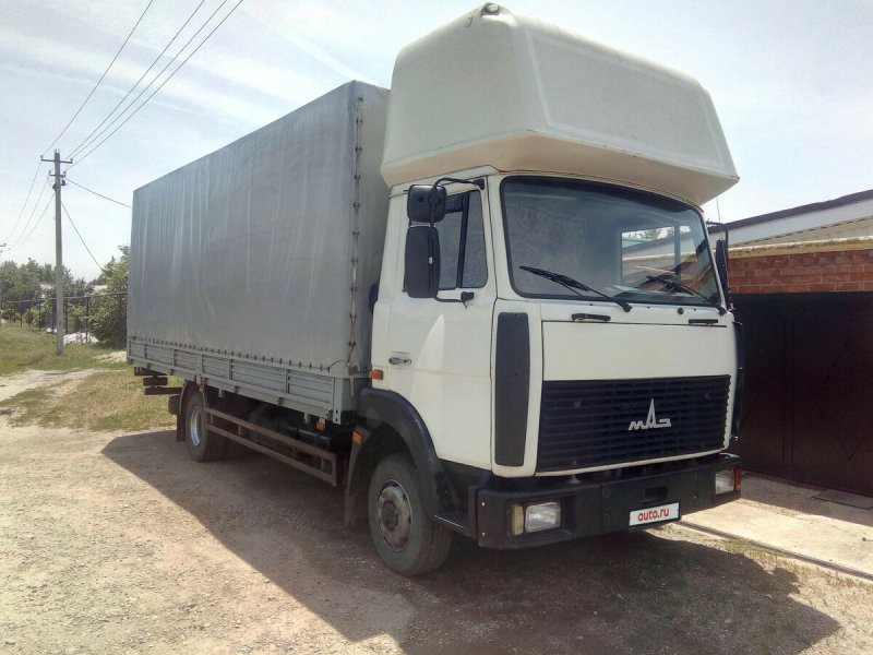 Грузовик МАЗ 4370
