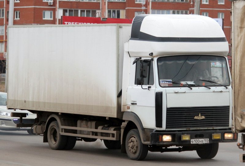 МАЗ-4370 грузовой автомобиль