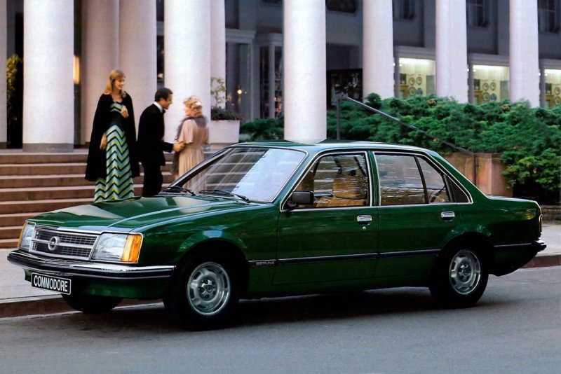 Внедорожник Линкольн Эскалейд
