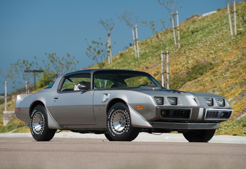 Pontiac Firebird (1979—1981)