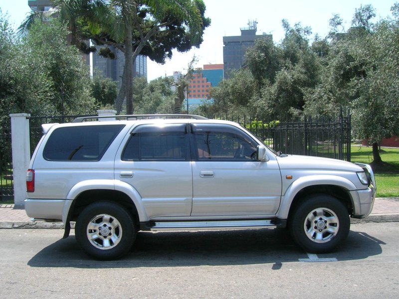 Toyota Hilux Surf