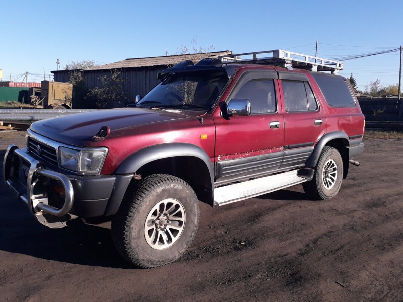 Тойота Hilux Surf
