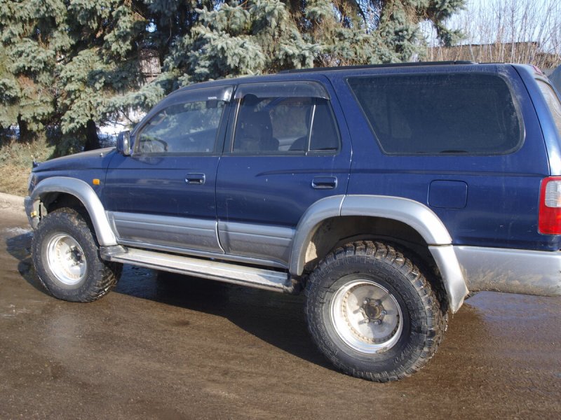Toyota Hilux Surf III