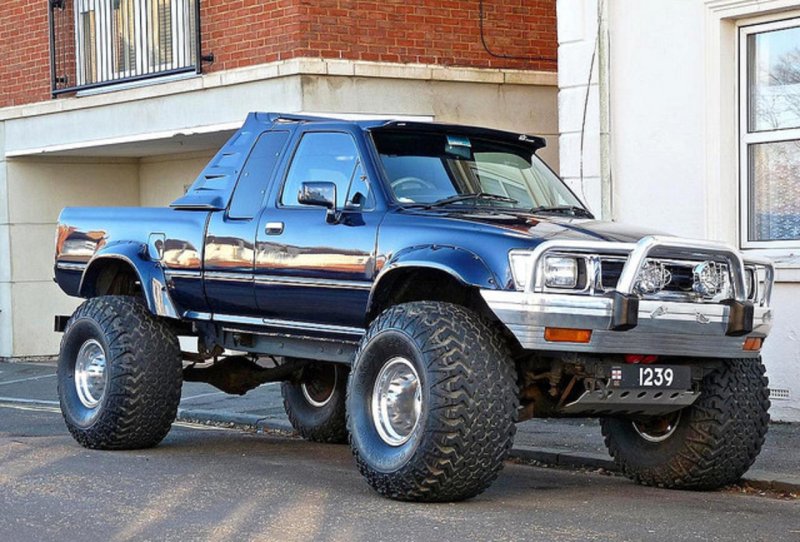 Toyota Хайлюкс Сурф