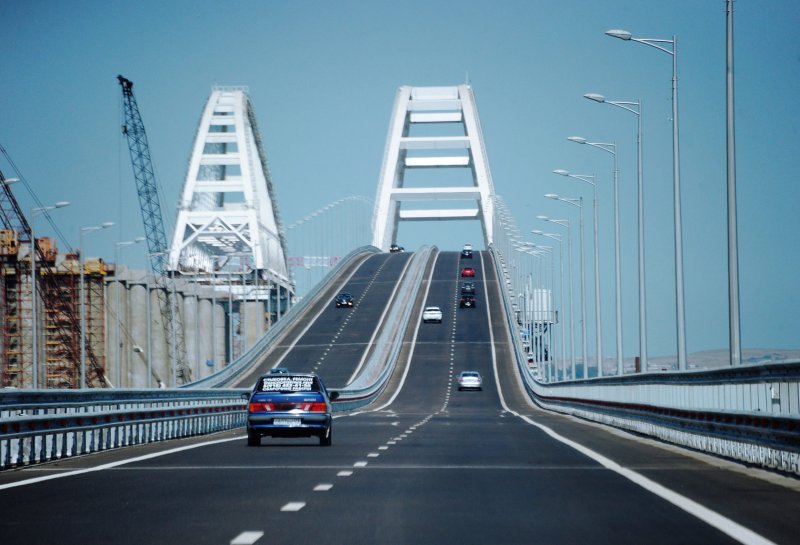 Крымский мост авто