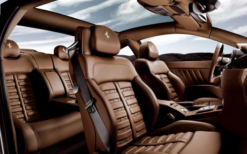 Ferrari 612 Interior
