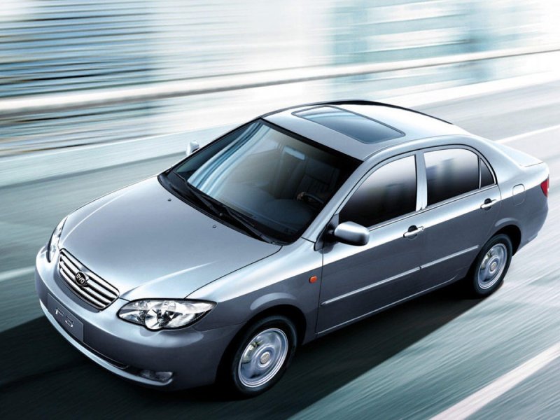 Китайская машина BYD f3