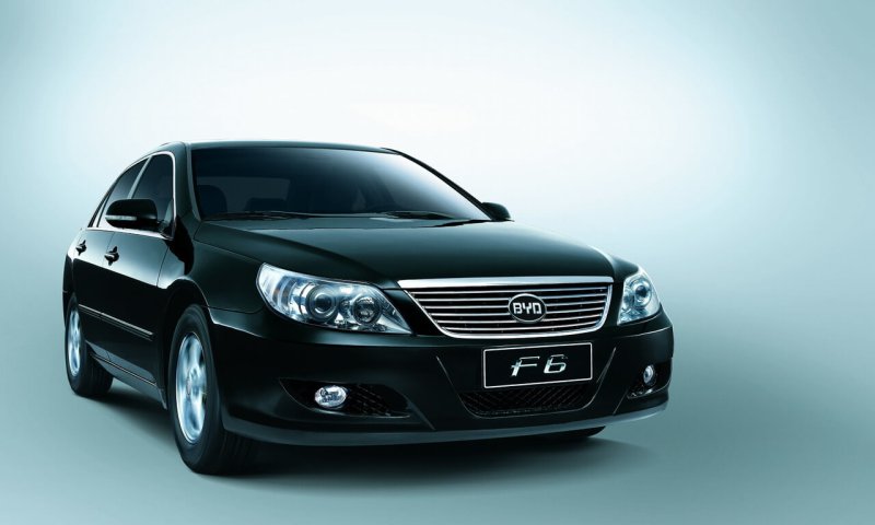 Китайская машина BYD