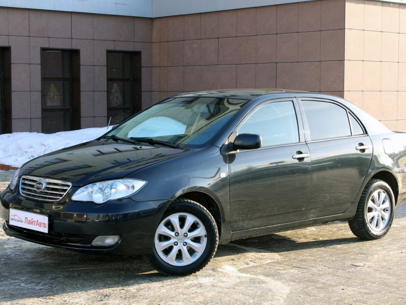 BYD f3 машина