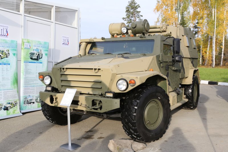 Бронеавтомобиль ВПК-3927 «волк»