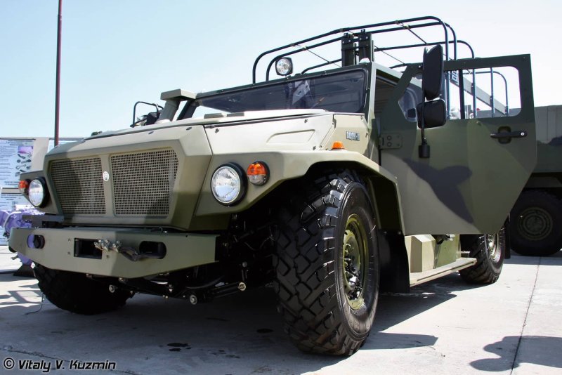 Бронеавтомобиль ВПК-39273 «волк-3»