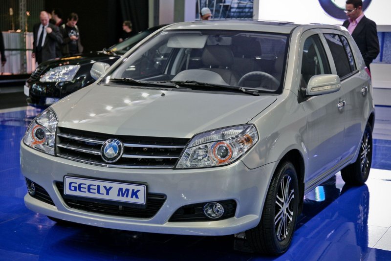 Geely MK 7