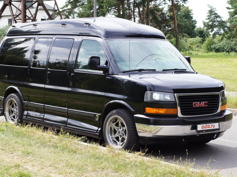 Фургон GMC Savana