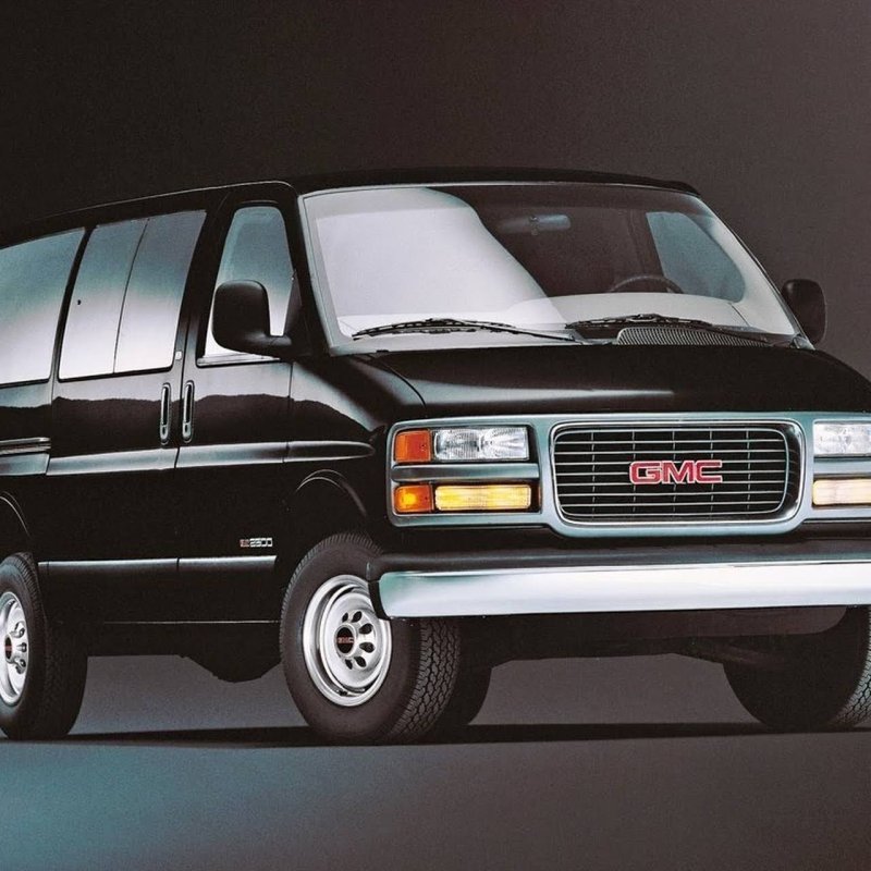 Минивэн GMC Savana