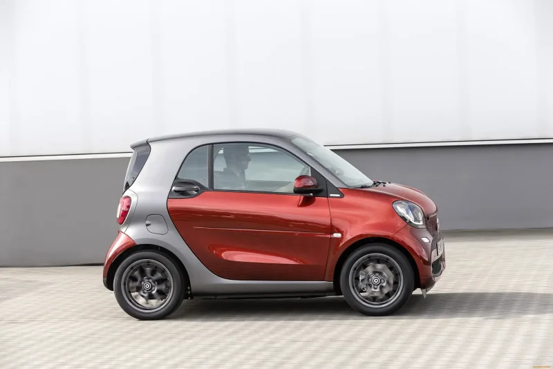 Машина смарт Fortwo