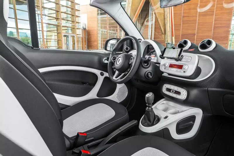 Mercedes Smart Fortwo салон