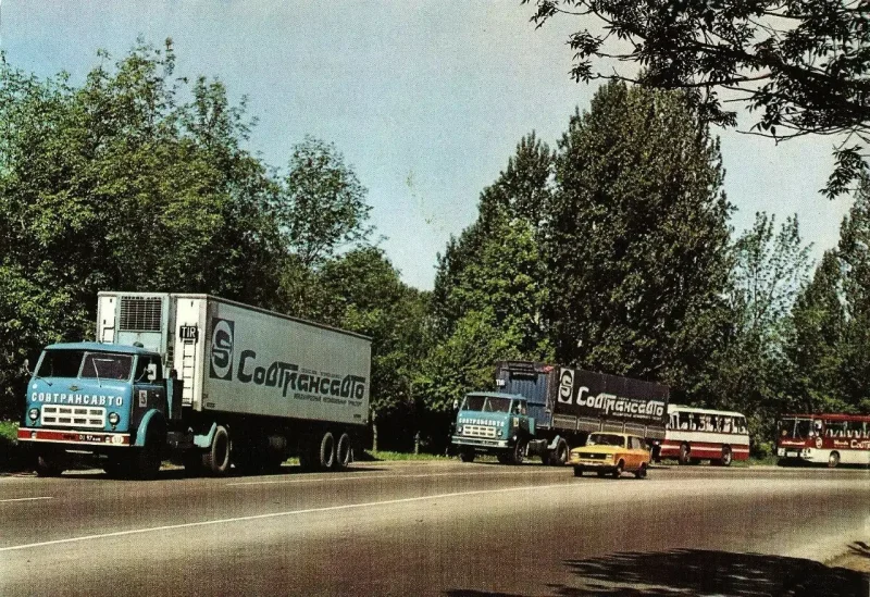 МАЗ 500 тягач Совтрансавто