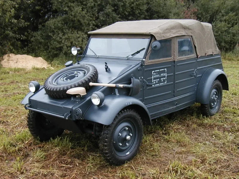 Фольксваген Кюбельваген KDF-82