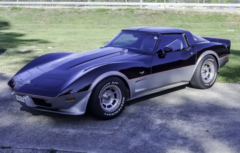 Шевроле Corvette Stingray