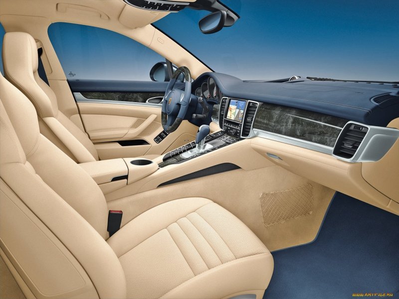 Салон Порше Панамера 970