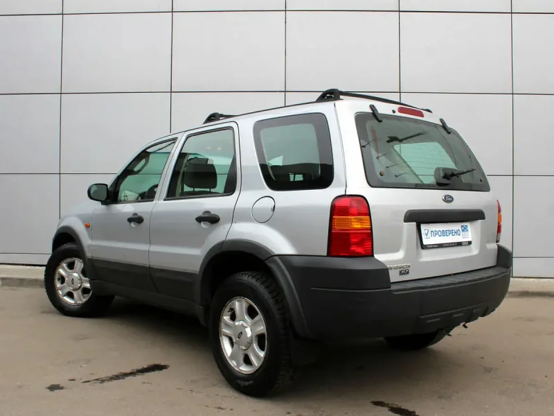 Ford Maverick 2003