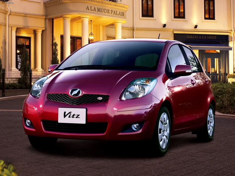 Toyota . Toyota Vitz