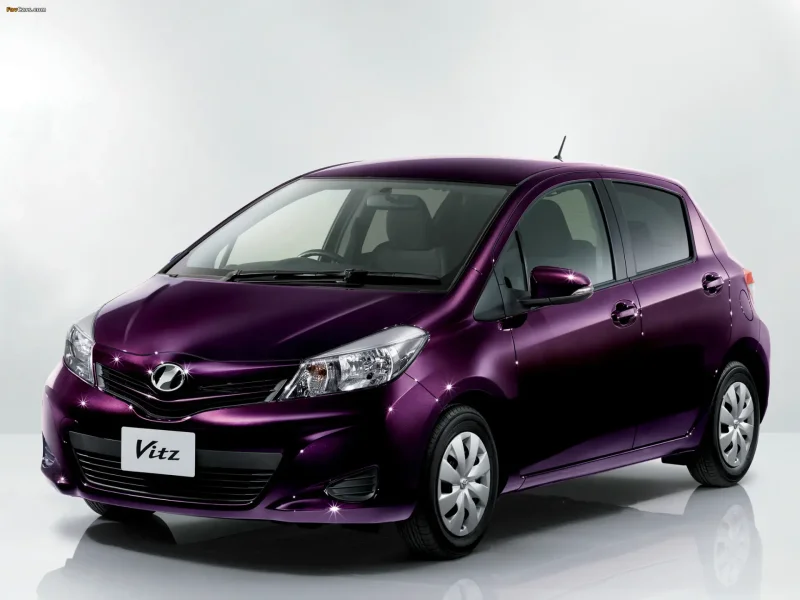 Toyota . Toyota Vitz