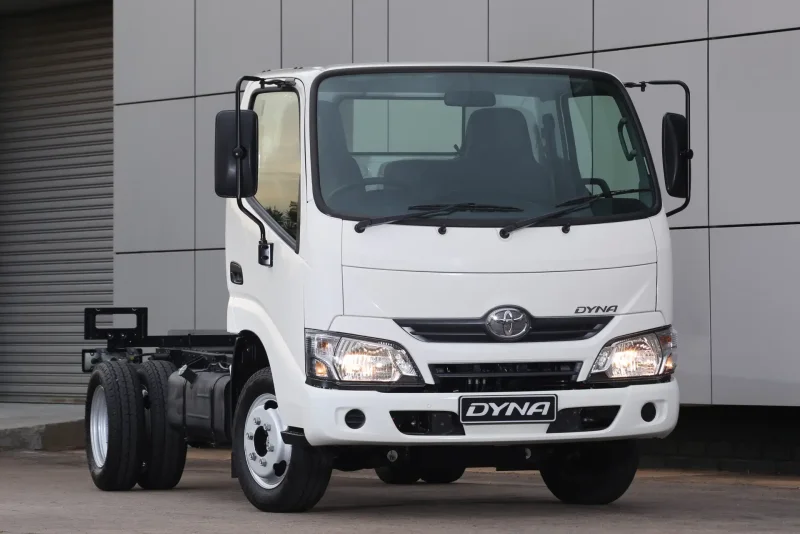 Toyota Dyna 2022