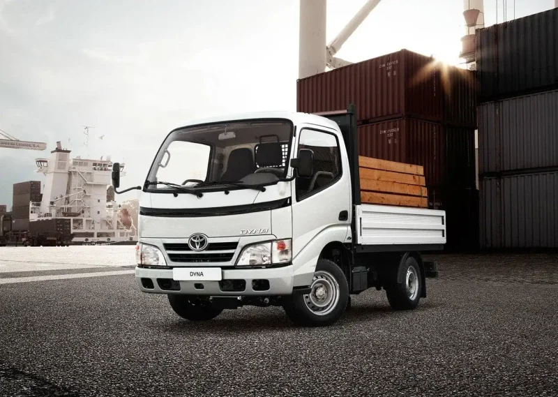 Toyota Dyna самосвал 5 тонн