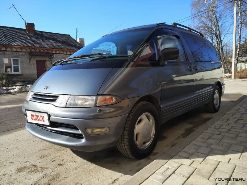 Тойота Эстима Люсида 1993