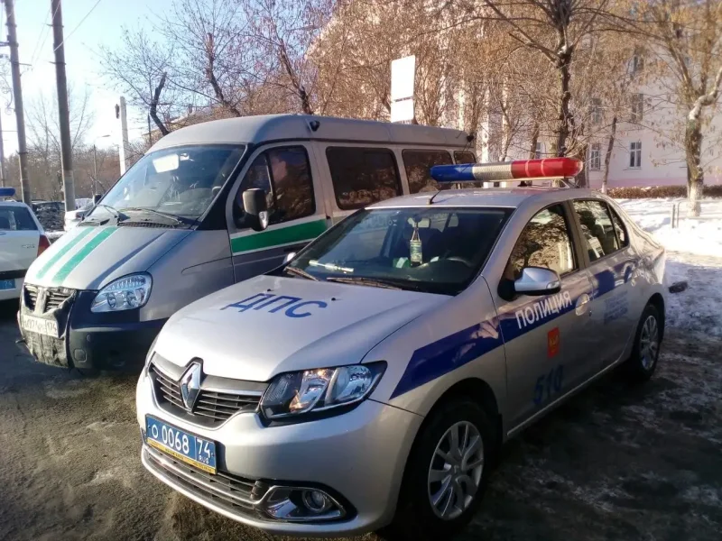 ФССП машина с мигалками