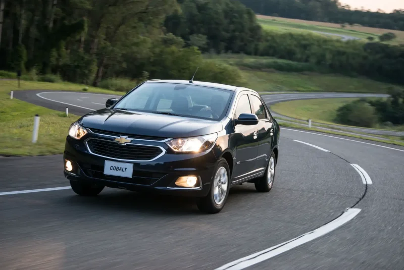 Chevrolet Cobalt LTZ салон