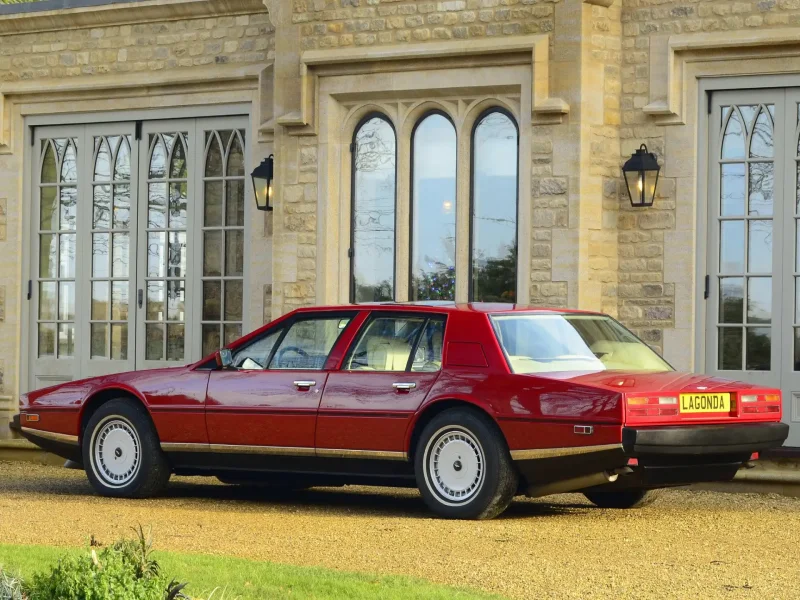 Aston Martin Lagonda