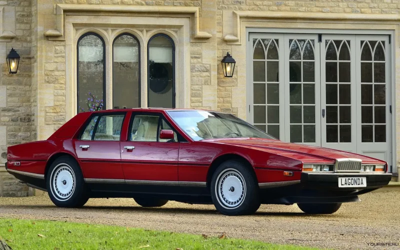 Aston Martin Lagonda 1976