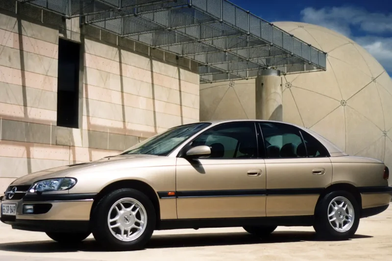 Opel Omega 99