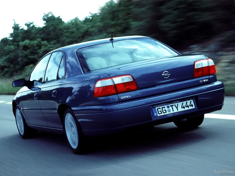 Opel Omega 2003 3.2