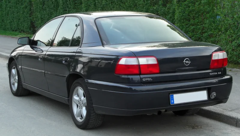 Opel Omega 2006