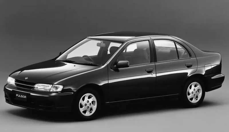 Nissan Pulsar хэтчбек 1995 2000