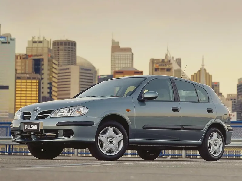 Ниссан Pulsar 2000