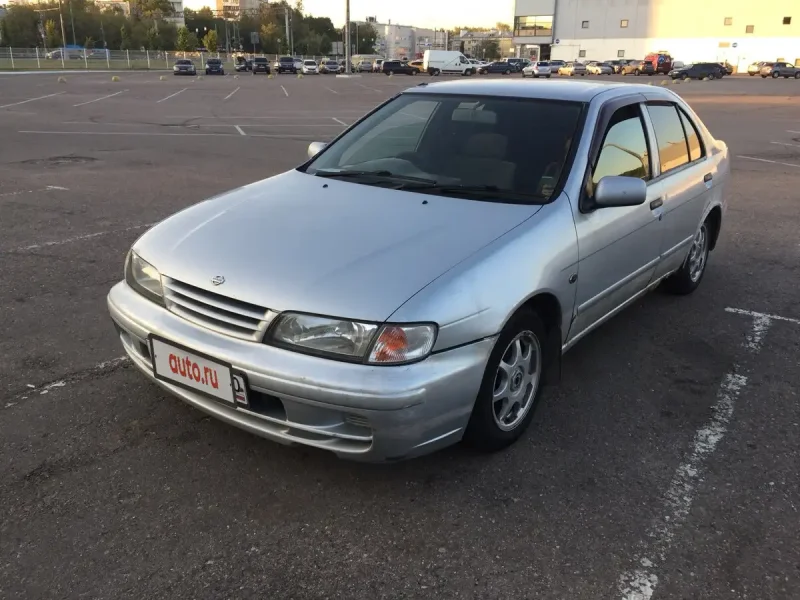 Nissan Pulsar 1999