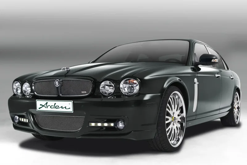 XJ 358