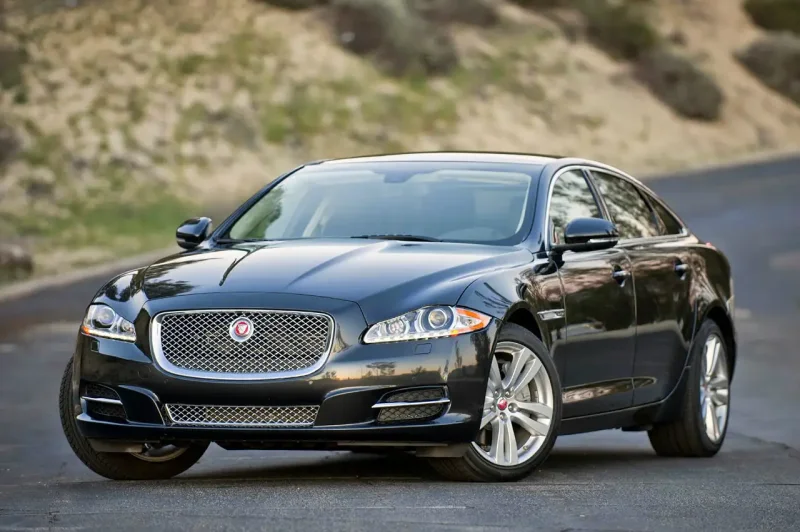 Ягуар XJL 3.0